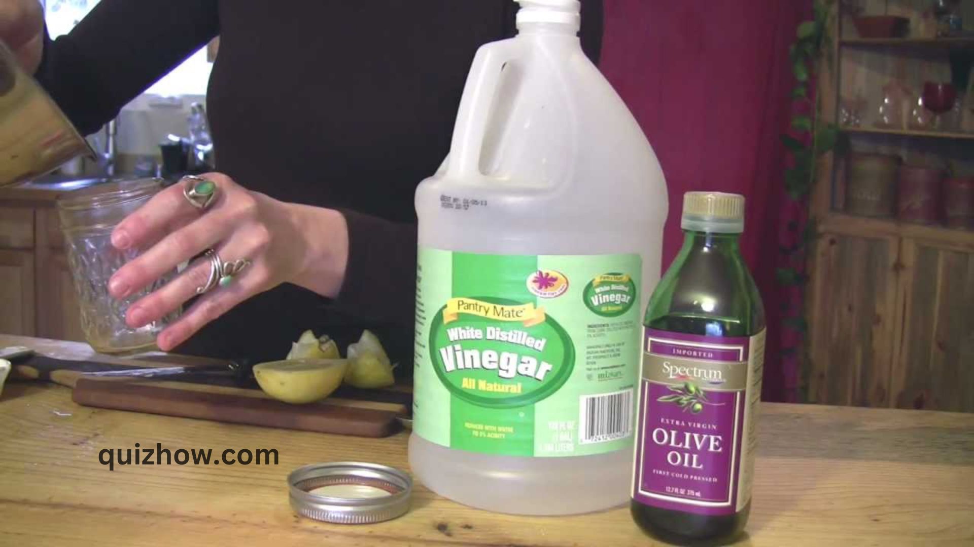 18 Easy DIY Green Cleaners